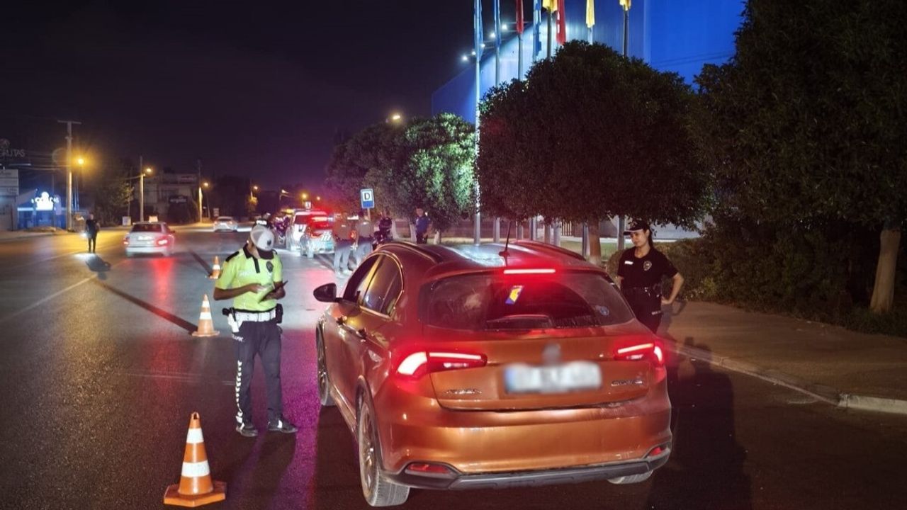 Antalya'da Huzurlu Sahiller Uygulaması: 60 Bin Şahıs ve 18 Bin Araç Sorgulandı