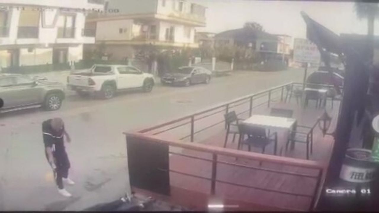 Antalya'daki Kuzen Cinayetinin Güvenlik Kamerası Görüntüleri Ortaya Çıktı