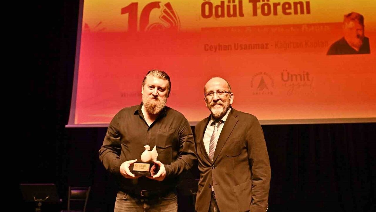 Antalya Edebiyat Günleri Ödül Töreni Gerçekleşti