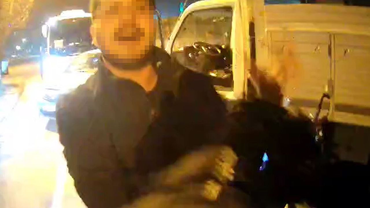 Arnavutköy'de Trafik Tartışması Kavgaya Dönüştü