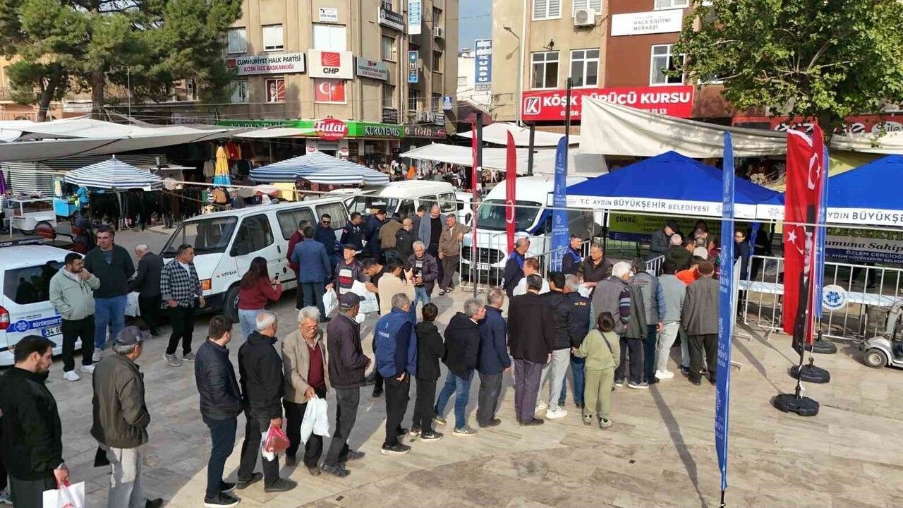 Ata Tohumu Fideleri Vatandaşlara Dağıtıldı