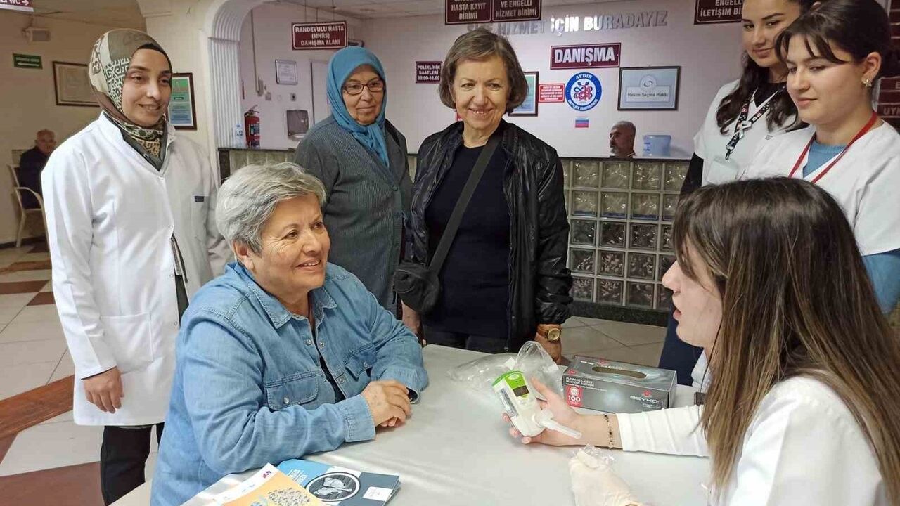 Aydın'da Akciğer Kanseri Farkındalık Etkinliği