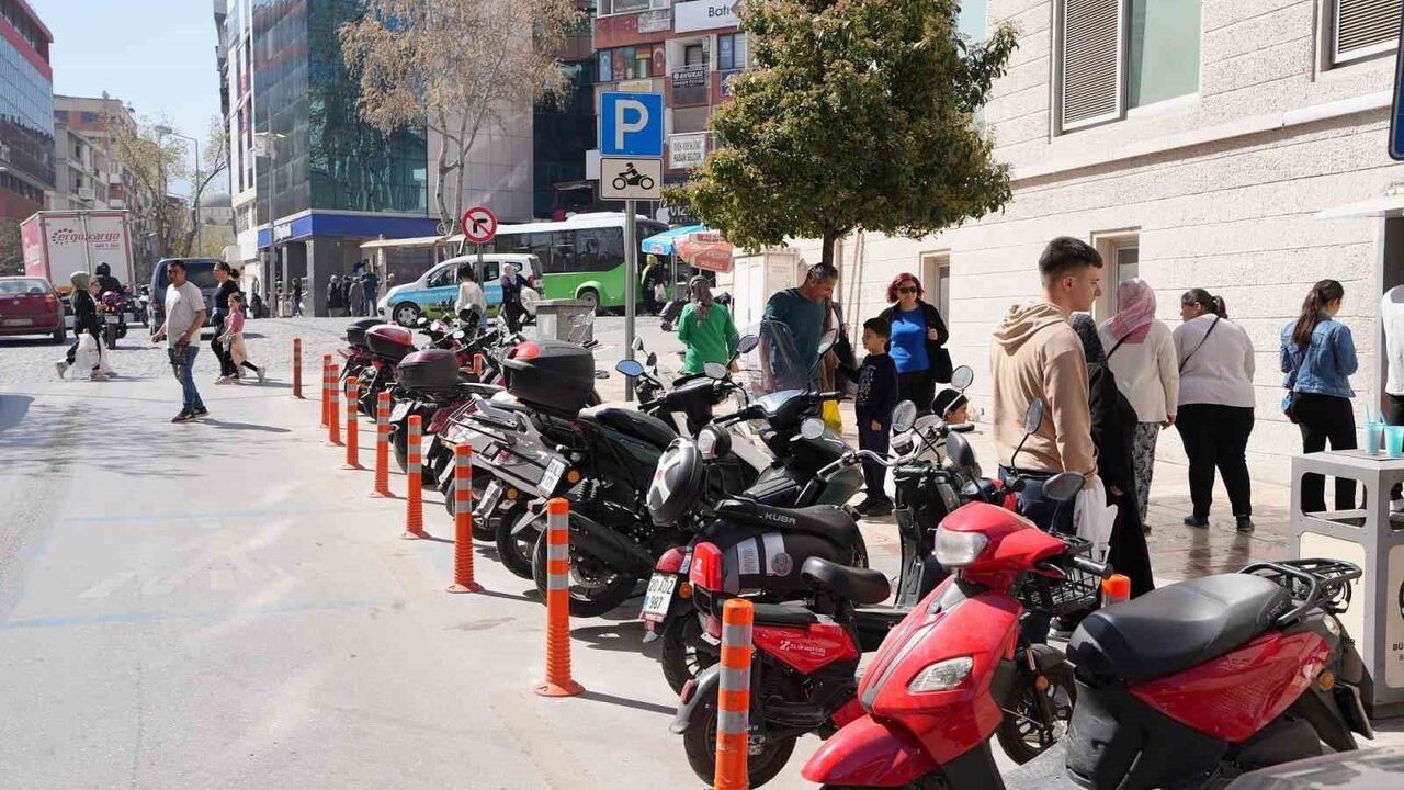 Aydın'da Araç Sayısı Yüzde 40 Arttı: Motosikletler Otomobilleri Geride Bıraktı
