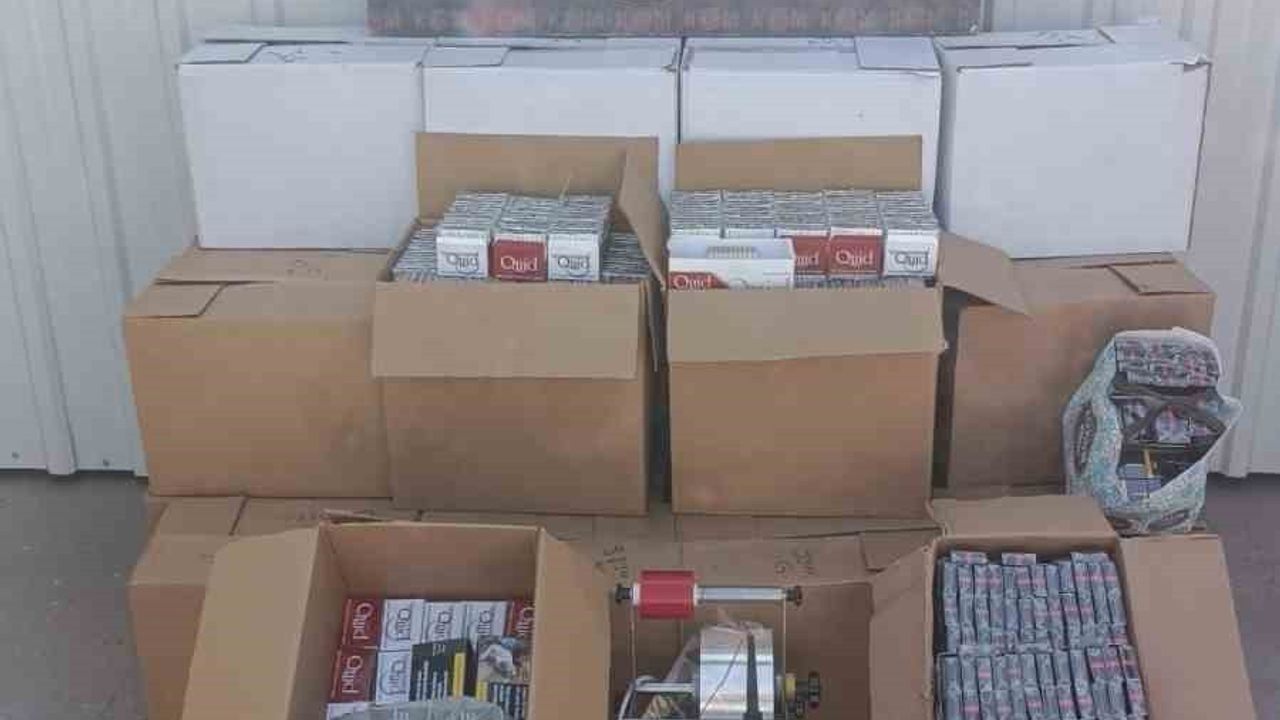 Aydın'da Kaçak Sigara Operasyonu: 260 Bin Dolu Makaron Ele Geçirildi