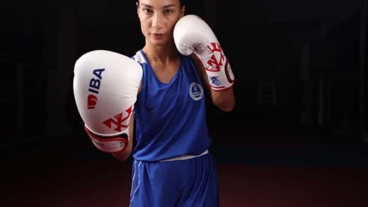 Ayşen Taşkın, Riyad'da Altın Madalya Kazandı