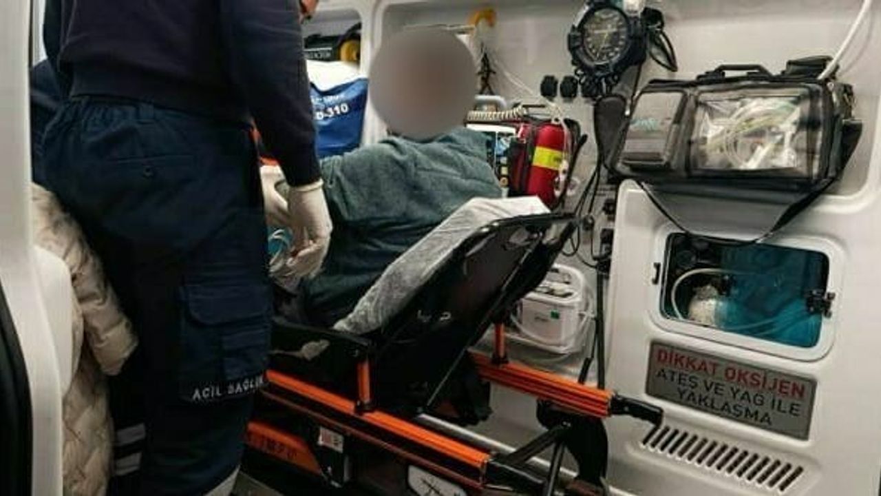 Ayvalık Açıklarında Balıkçının Tahliyesi