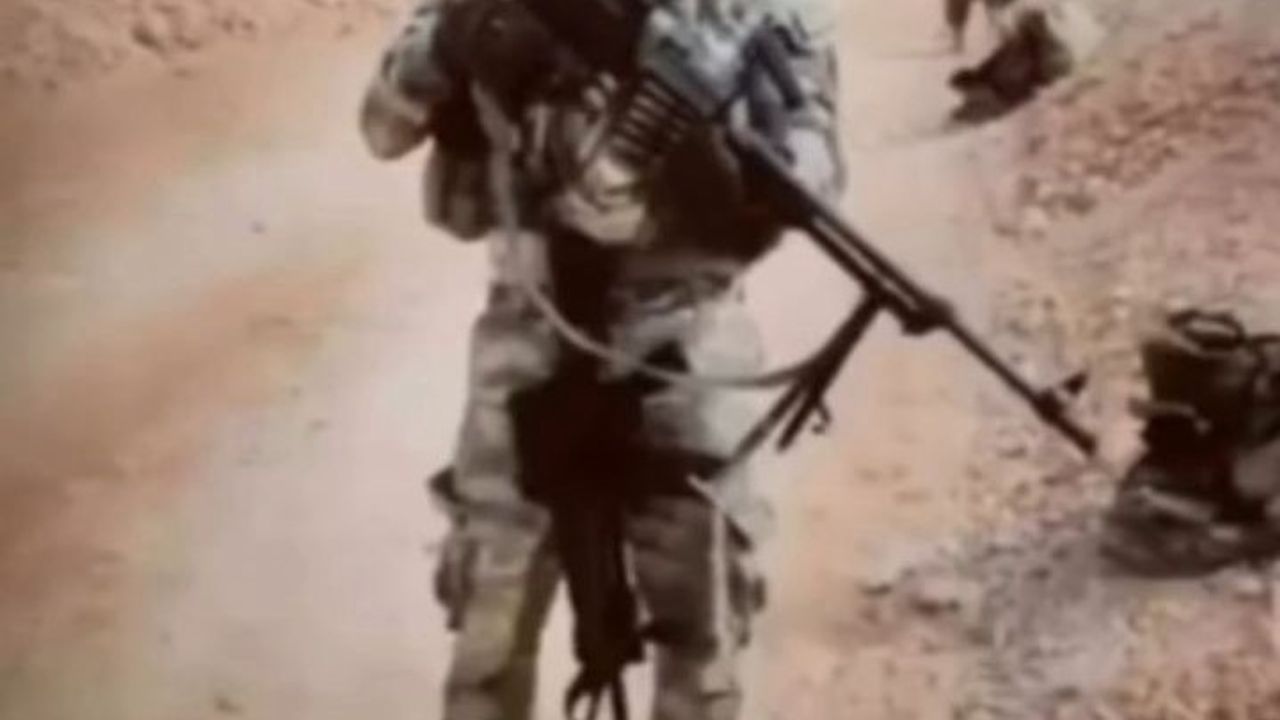 Azerbaycan'daki Kargo Uçağı Kazası: Çocukluk Arkadaşları Aynı Gün Şehit Düştü