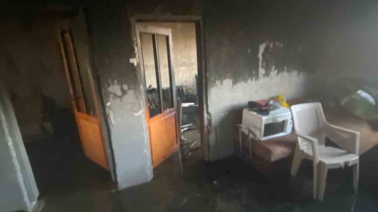 Babaeski'de Trajik Ev Yangını: 1 Kayıp, 1 Yaralı