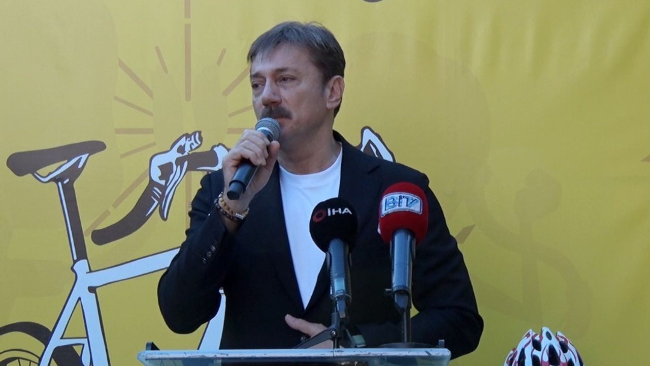 Bahçelievler Belediyesi Her Ay 100 Bisiklet Dağıtıyor