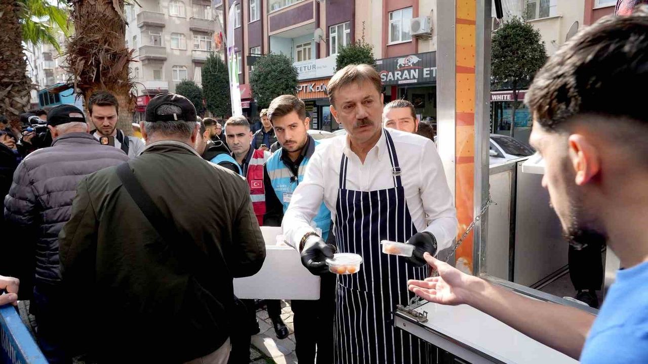 Bahçelievler'de Şehitler İçin Mevlit ve Lokma İkramı