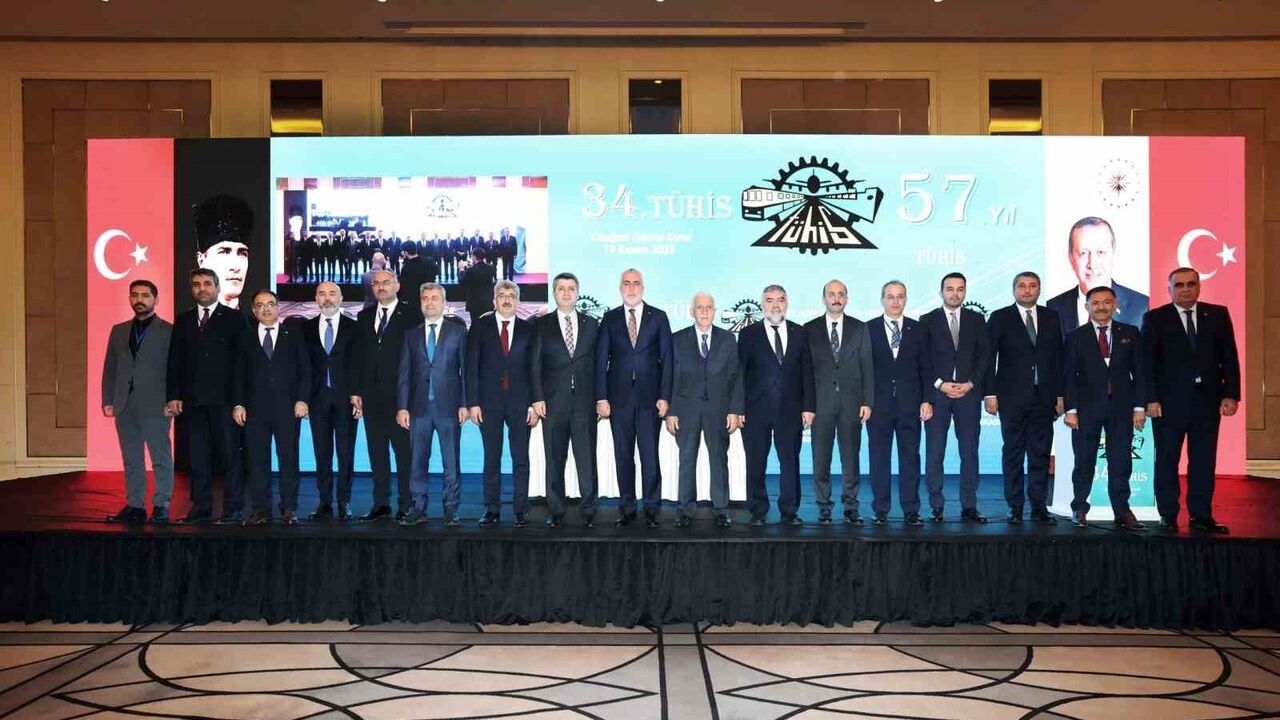 Bakan Işıkhan: Sendikalar Çalışma Hayatının Teminatıdır