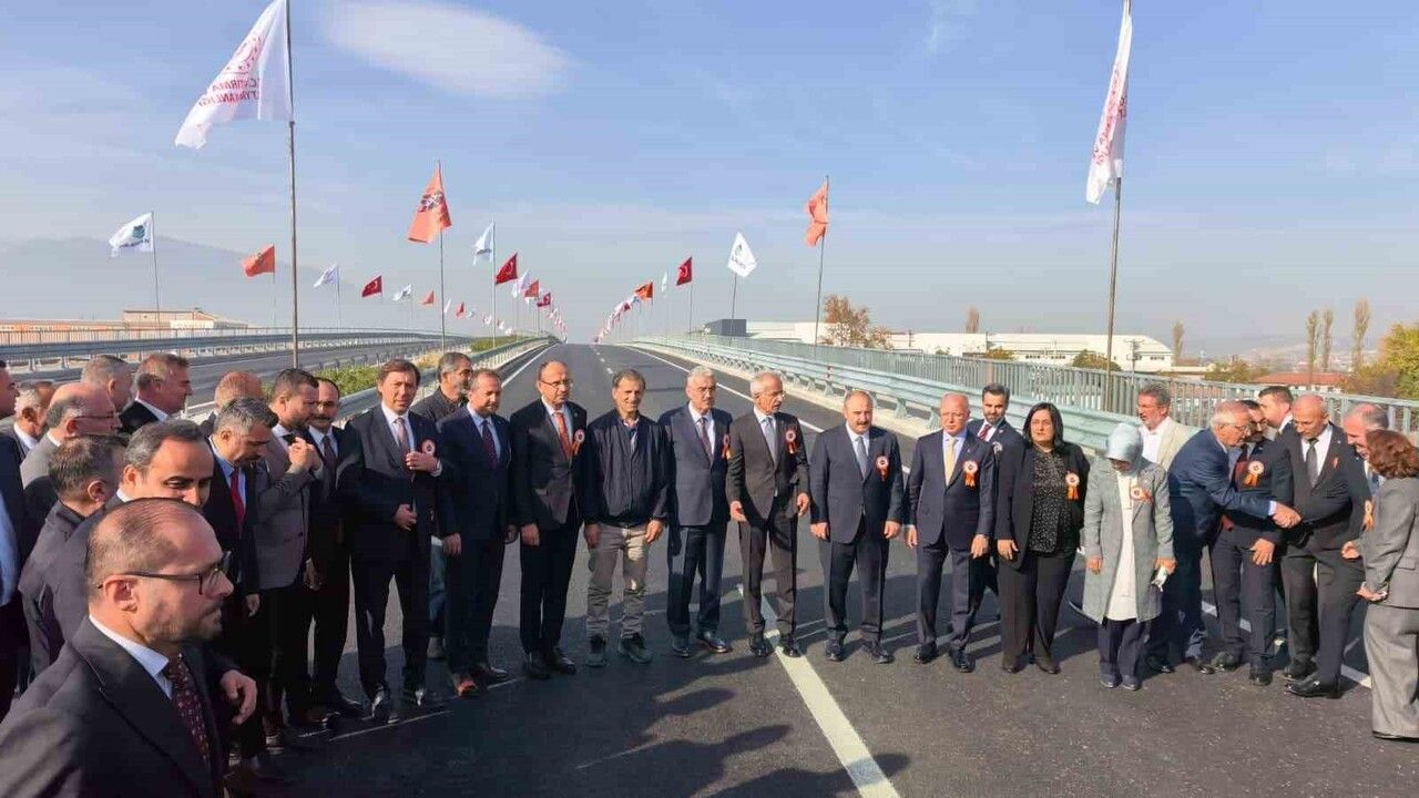 Bakan Uraloğlu: "Bursa'ya Hızlı Trenle Seyahat Başlıyor"