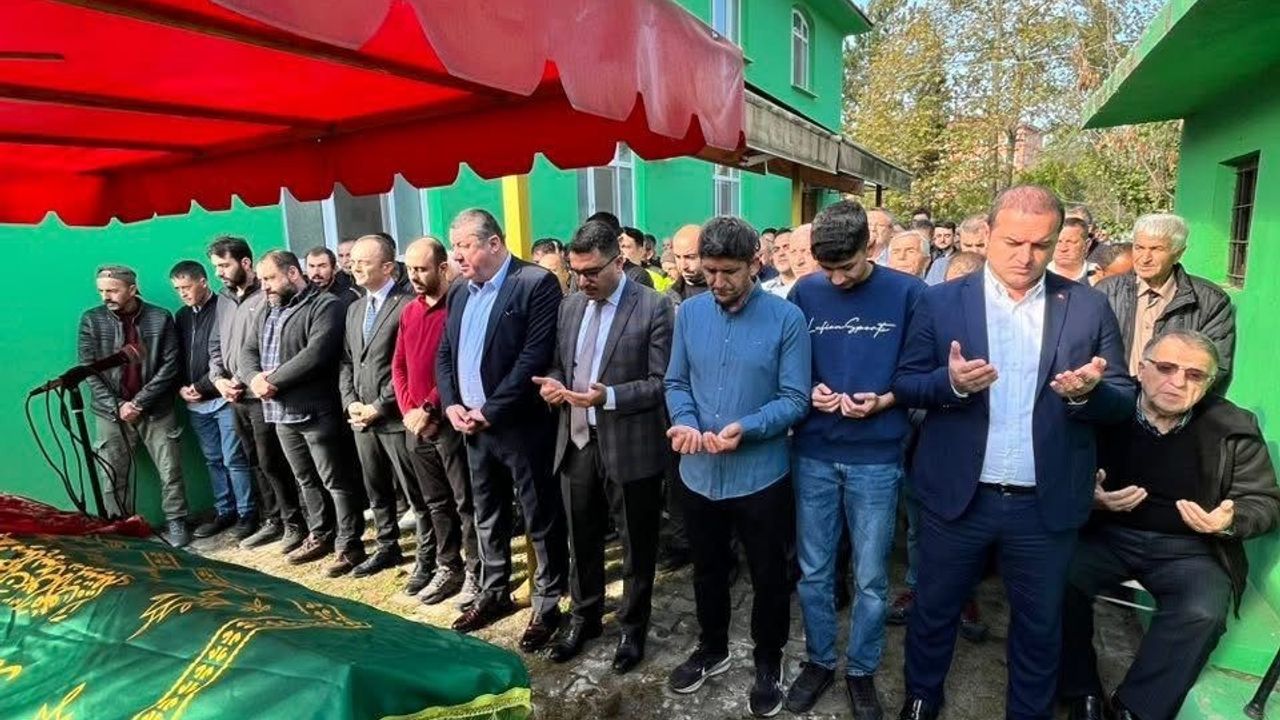 Baki Acar’ın Annesi Son Yolculuğuna Uğurlandı