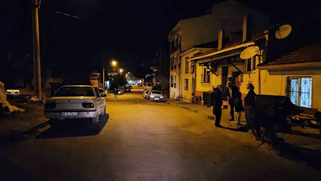 Balıkesir’de 4.9 Büyüklüğünde Deprem Gerçekleşti