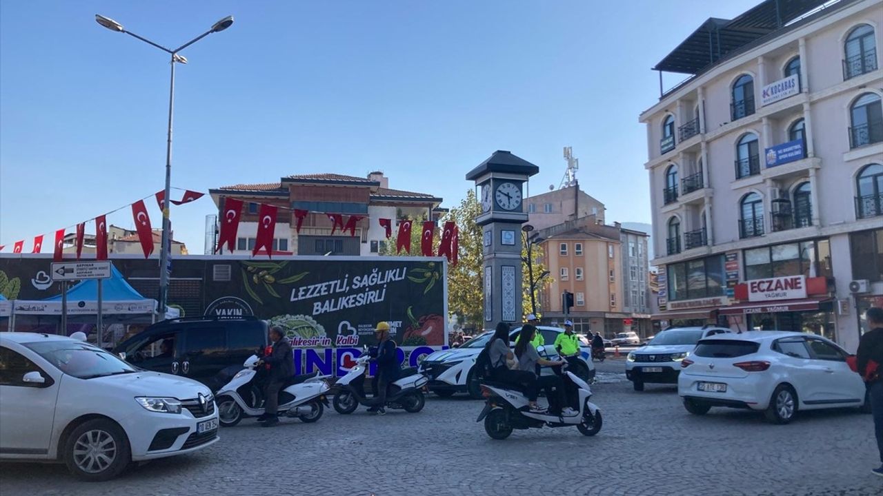 Balıkesir Sındırgı'da 4.9 Büyüklüğünde Deprem