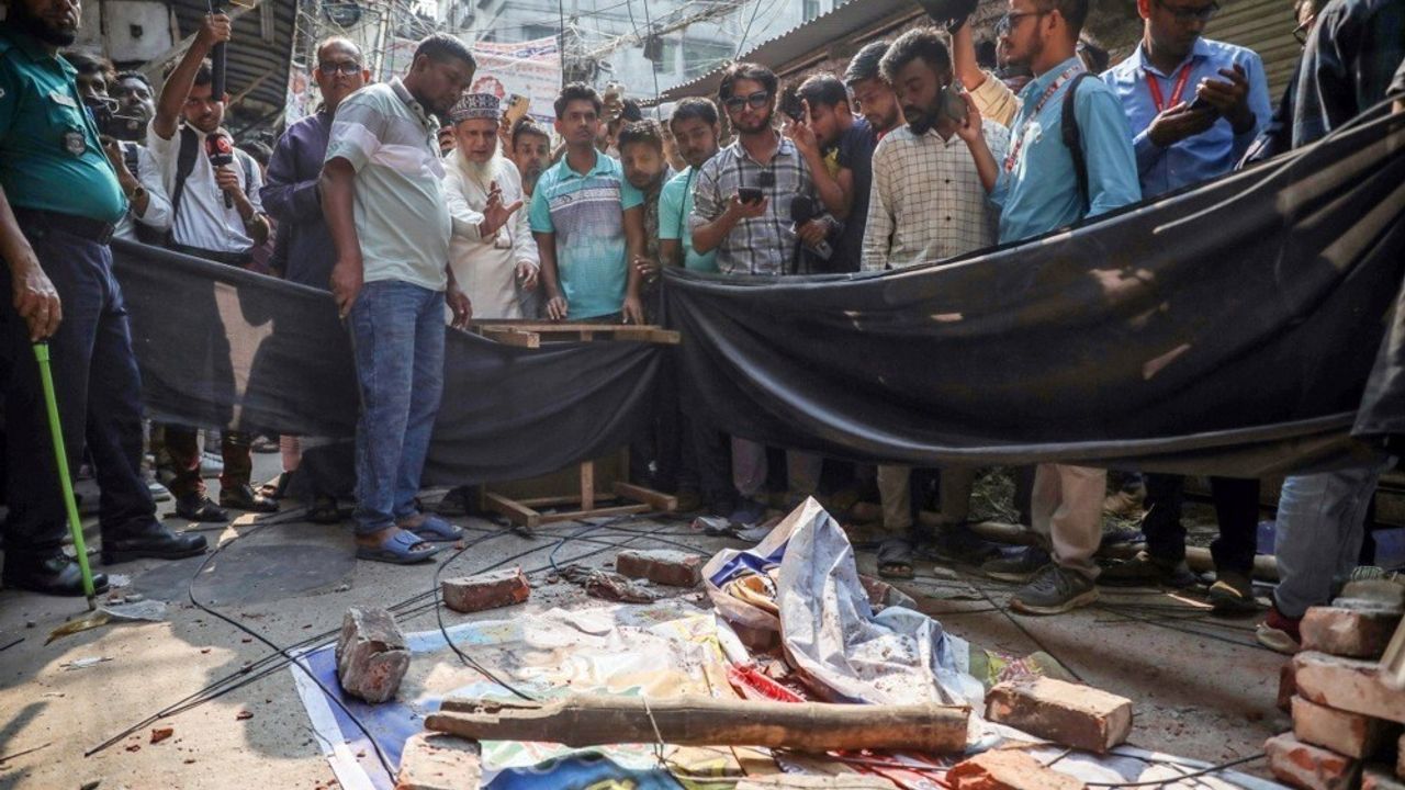 Bangladeş'te 5.7 Şiddetindeki Depremde Can Kaybı 5'e Yükseldi