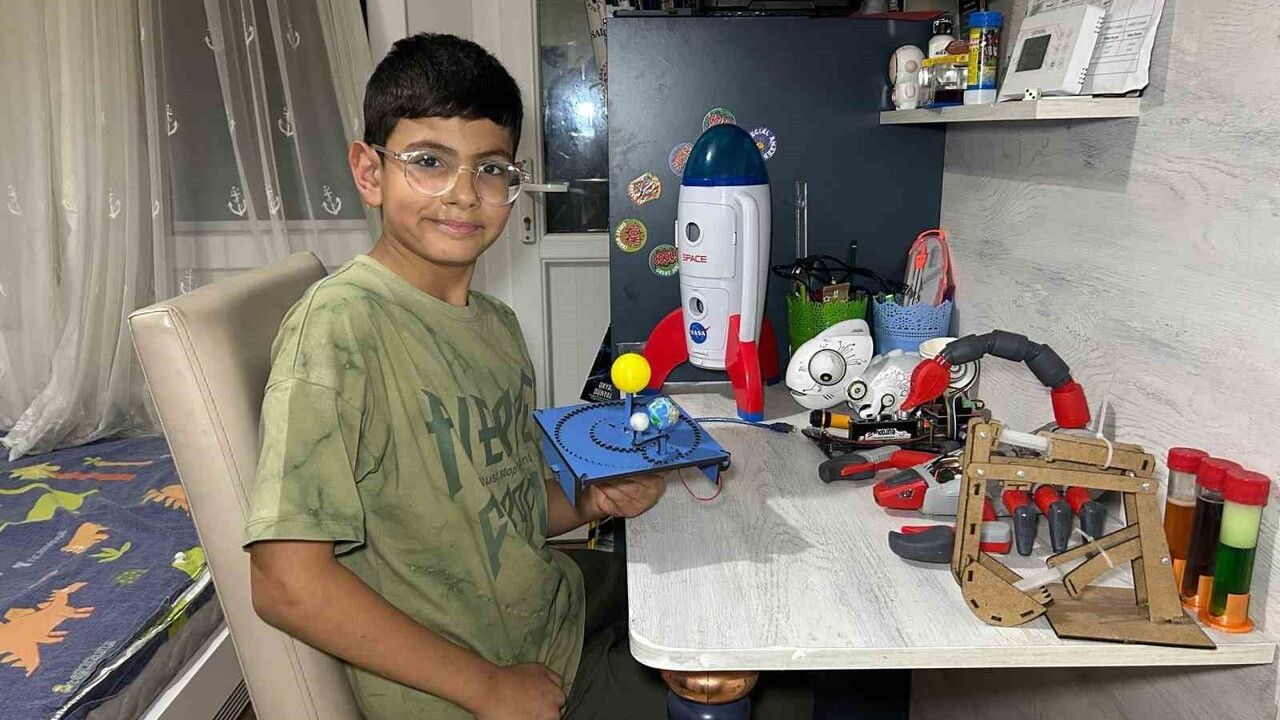 Başarılı Dahi Ümit Keçik'in Sırları: Kitap Okuma Tutkusu