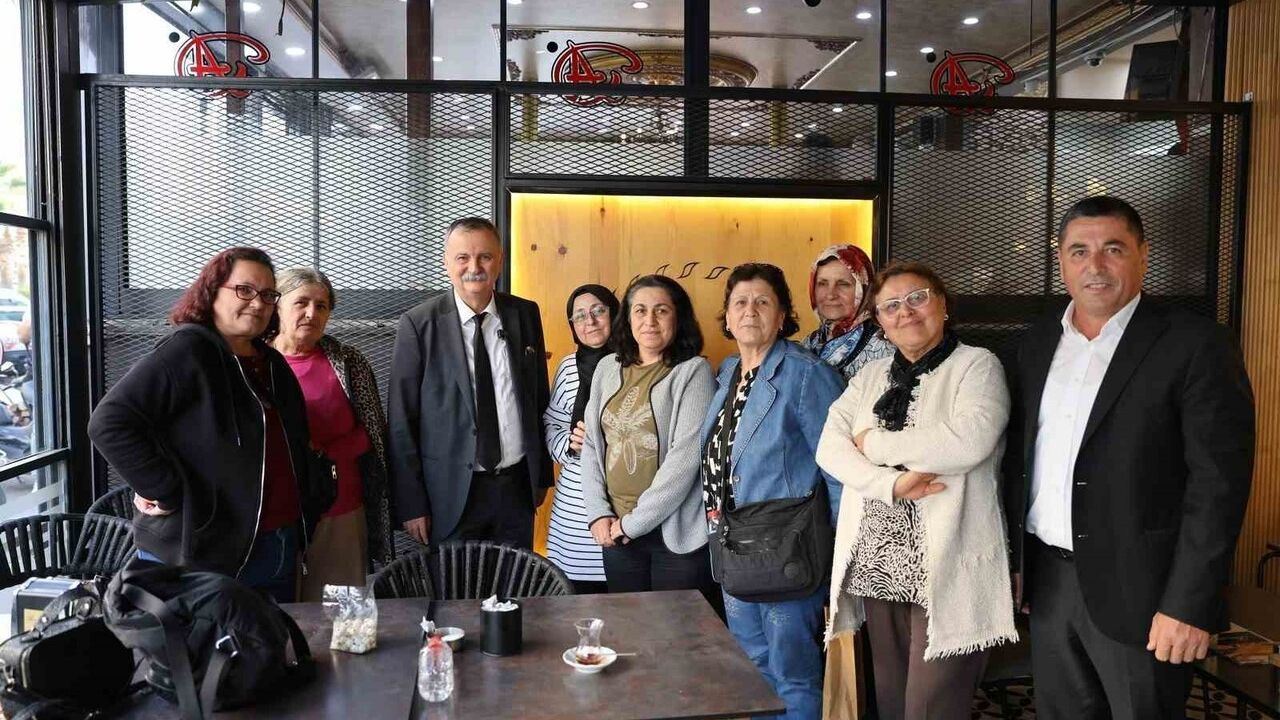 Başkan Balaban, Esnaf ve Vatandaşlarla Buluştu