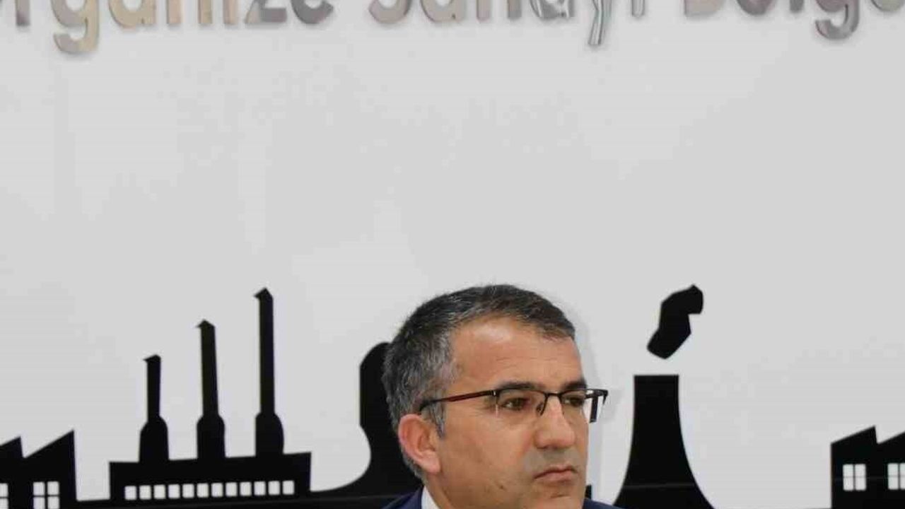 Başkan Memet Aslan'dan Öğretmenler Günü Mesajı