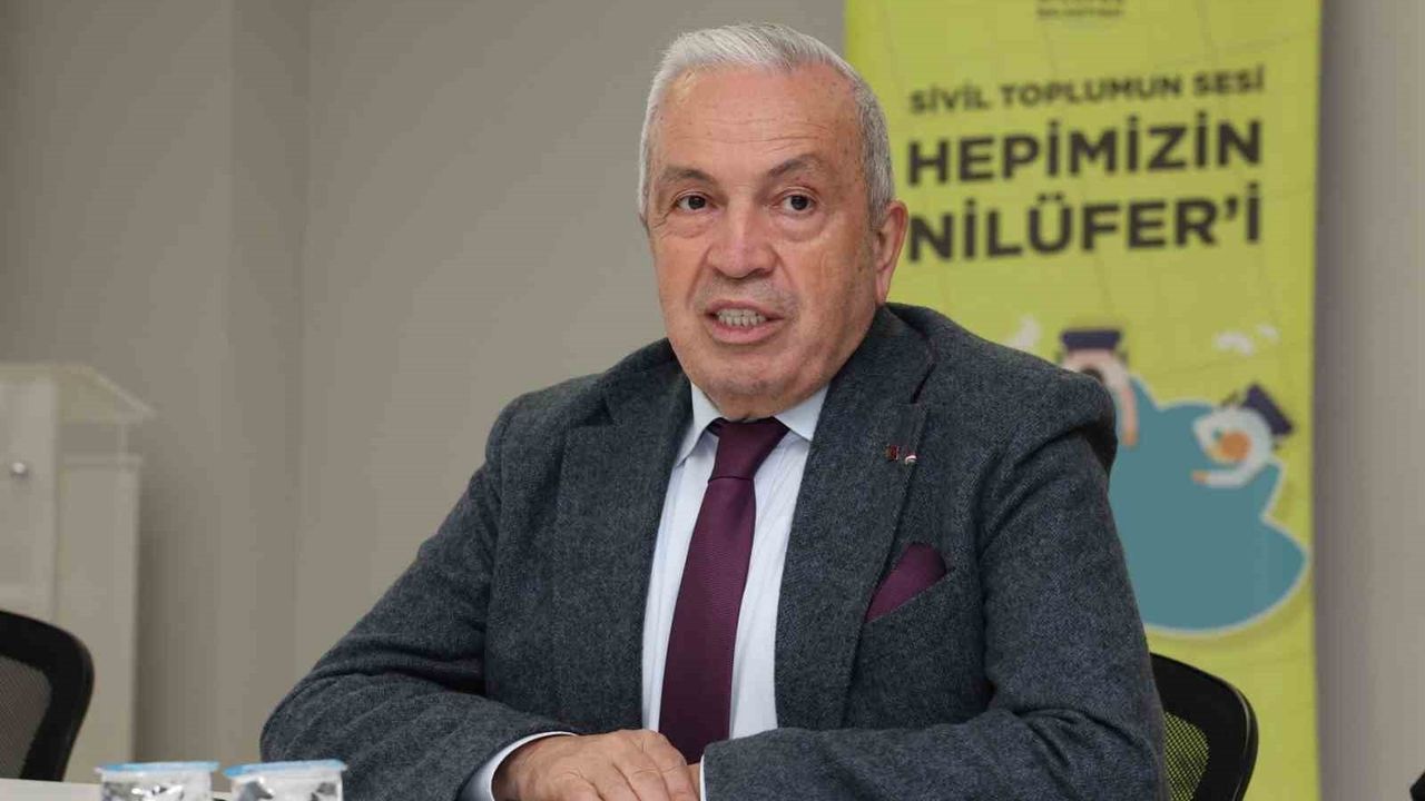 Başkan Şadi Özdemir'den Kadınlara Birlik Mesajı