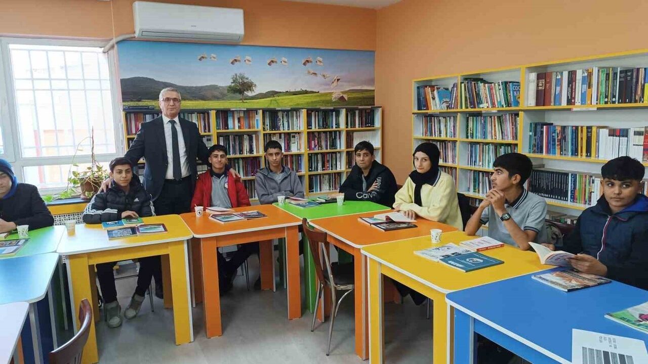 Batman'daki Okuma Noktası 4,5 Yılda 40 Bin Öğrenciye Ulaştı