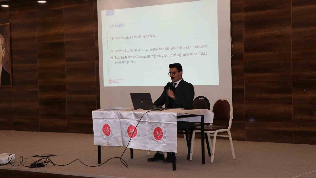 Bayburt'ta İmamlara Sağlıklı Hayat Eğitimi