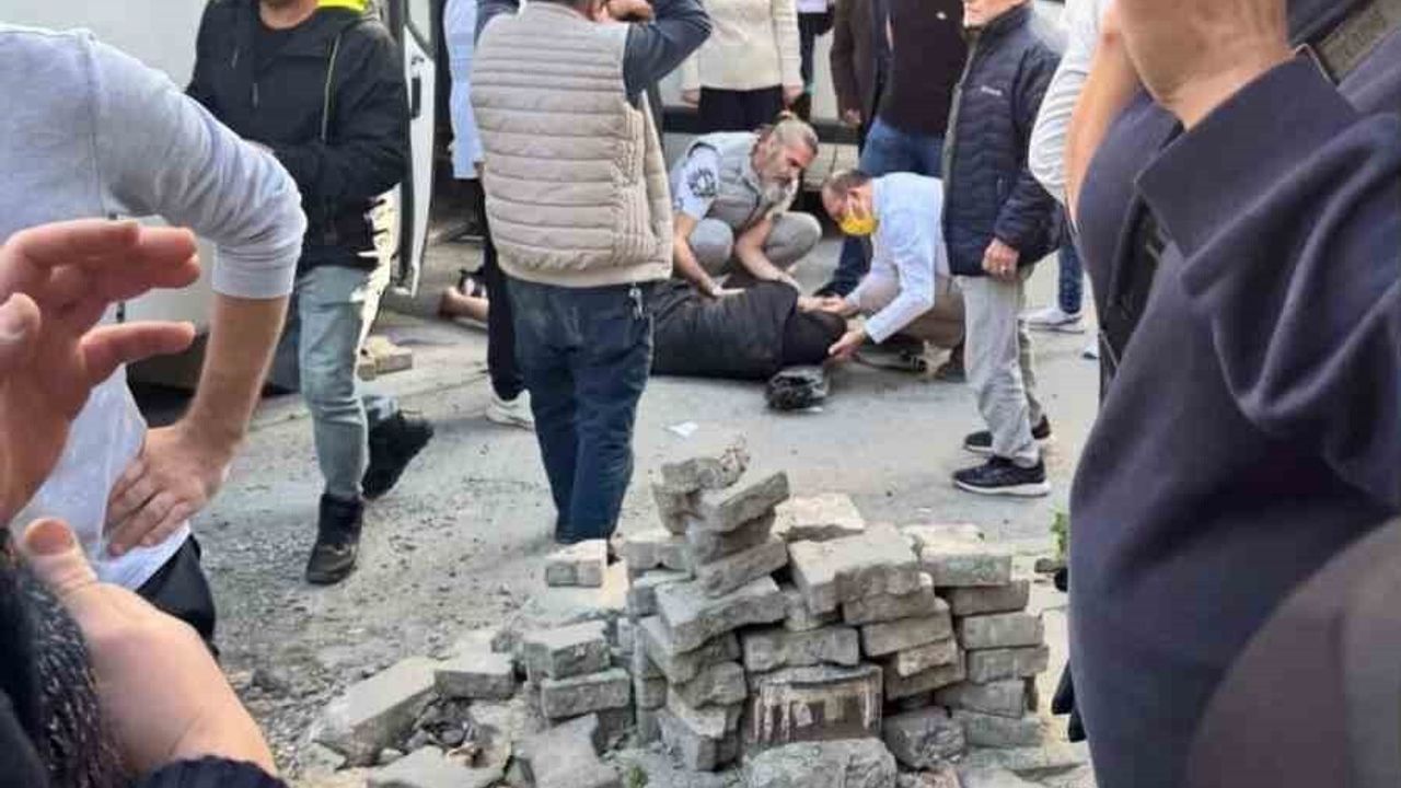 Bayrampaşa'da Minibüs Kazası: Kadın Hayatını Kaybetti