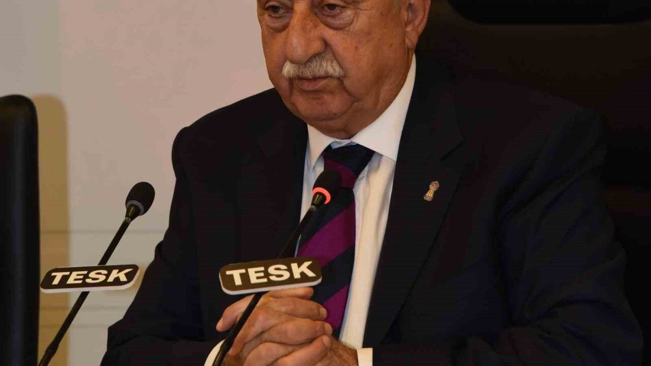 Bendevi Palandöken: Öğretmenler Yarının Mimarları