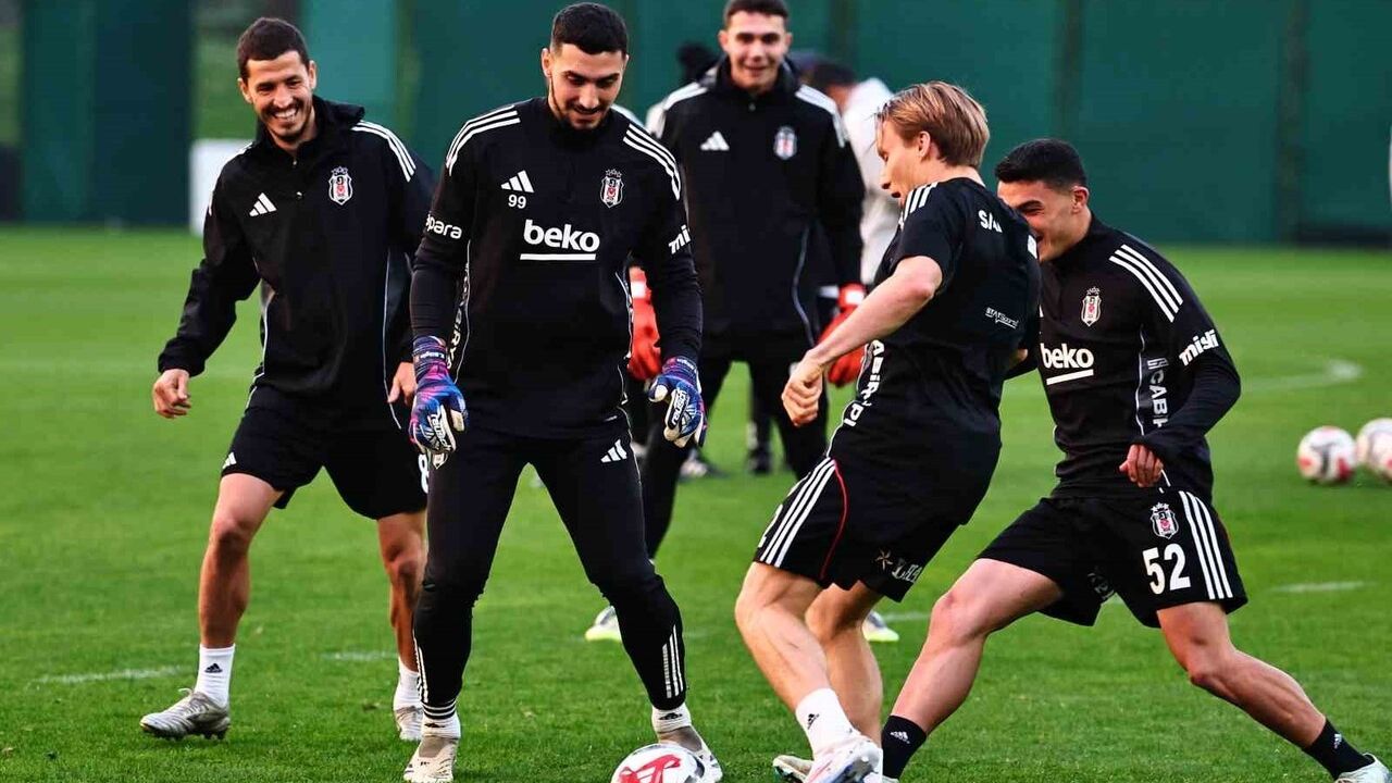 Beşiktaş, Fatih Karagümrük Maçı Hazırlıklarını Tamamladı