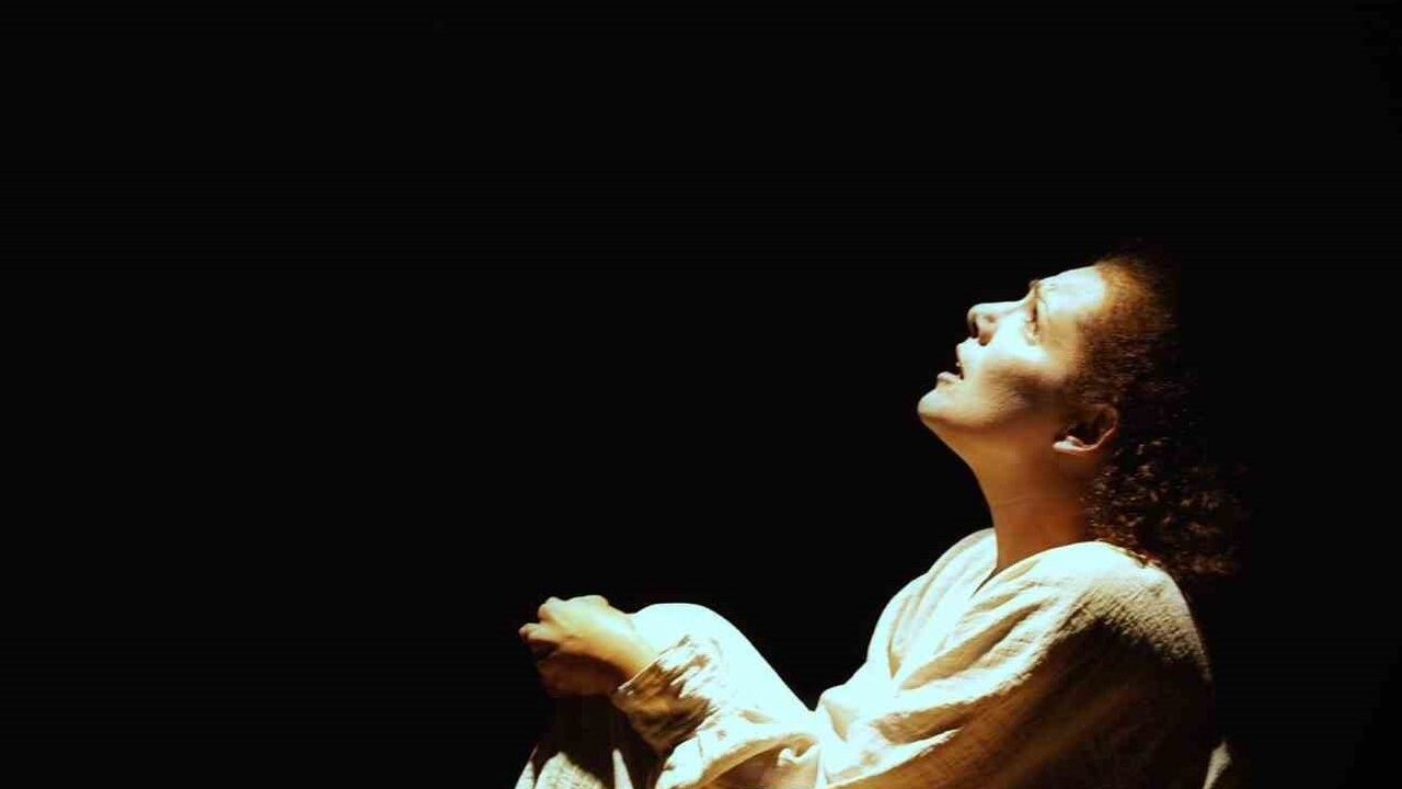 Beşiktaş’ta Kadına Yönelik Şiddete Dikkat Çeken Tiyatro Gösterimi