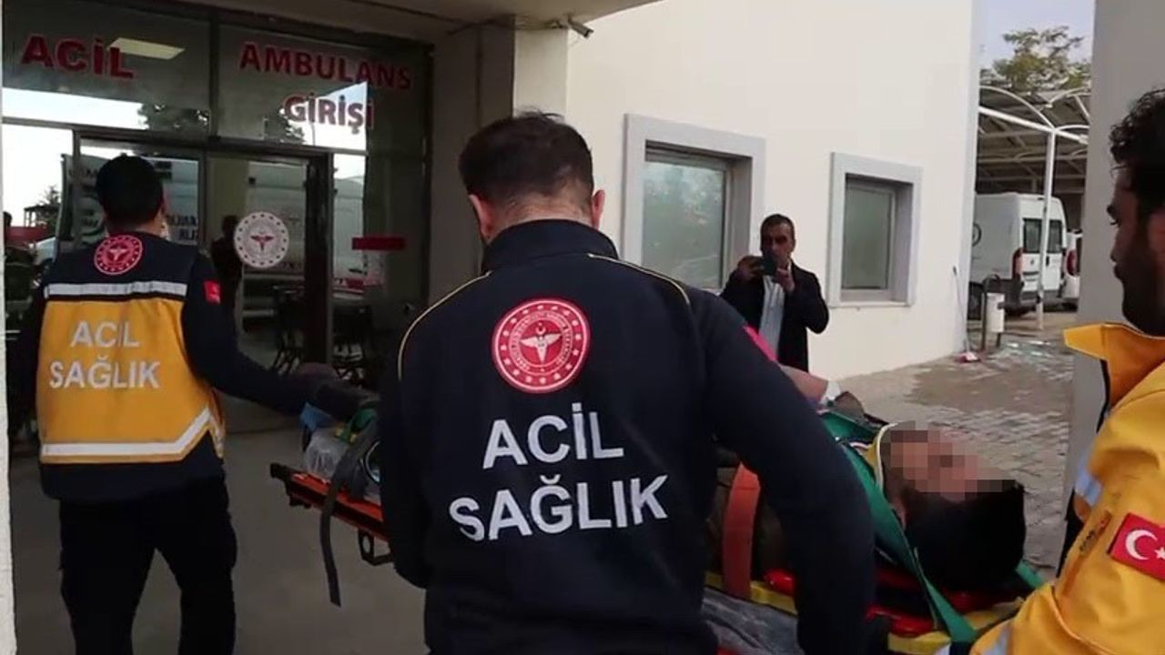 Besni'de Trafik Kazası: 5 Yaralı