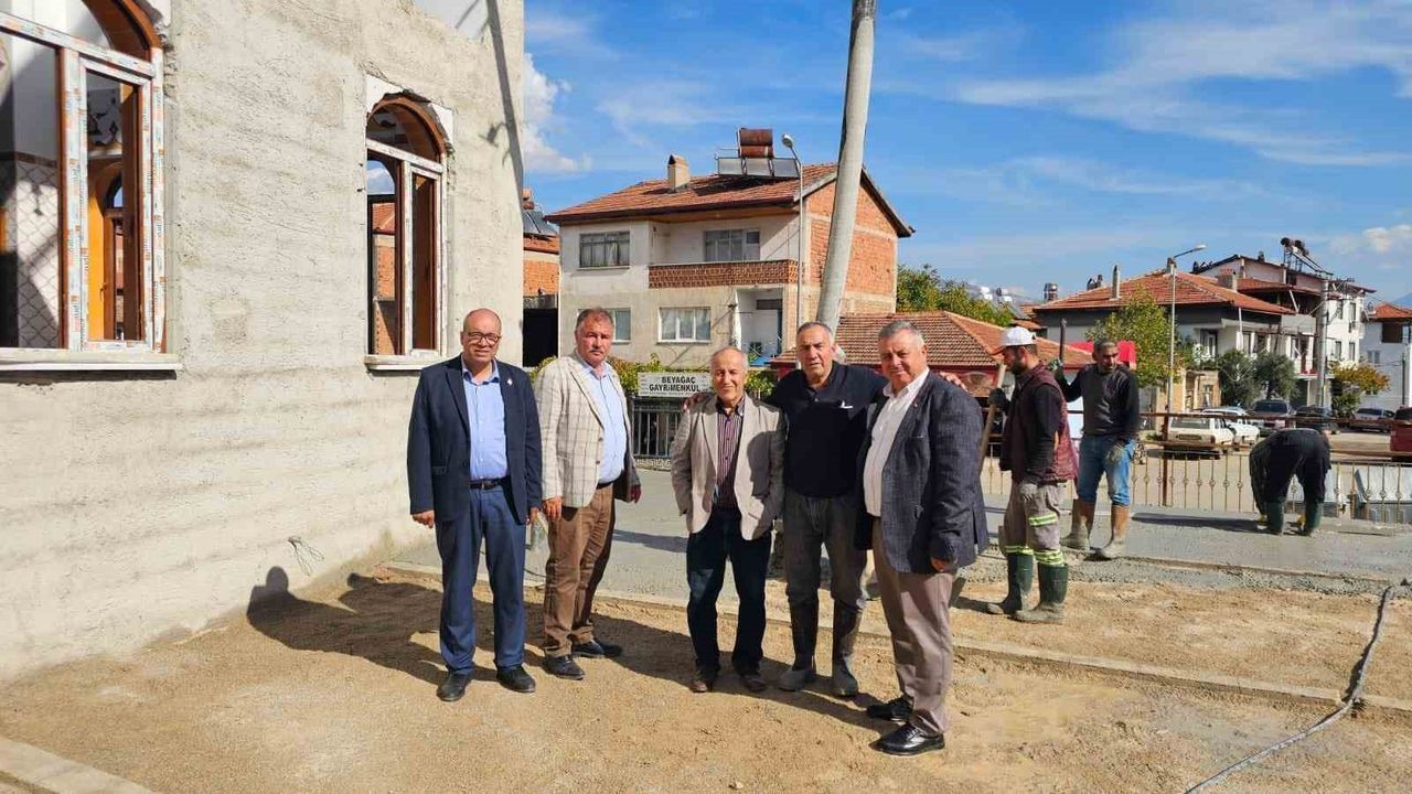 Beyağaç Çarşı Cami İnşaatı Tamamlanmak Üzere