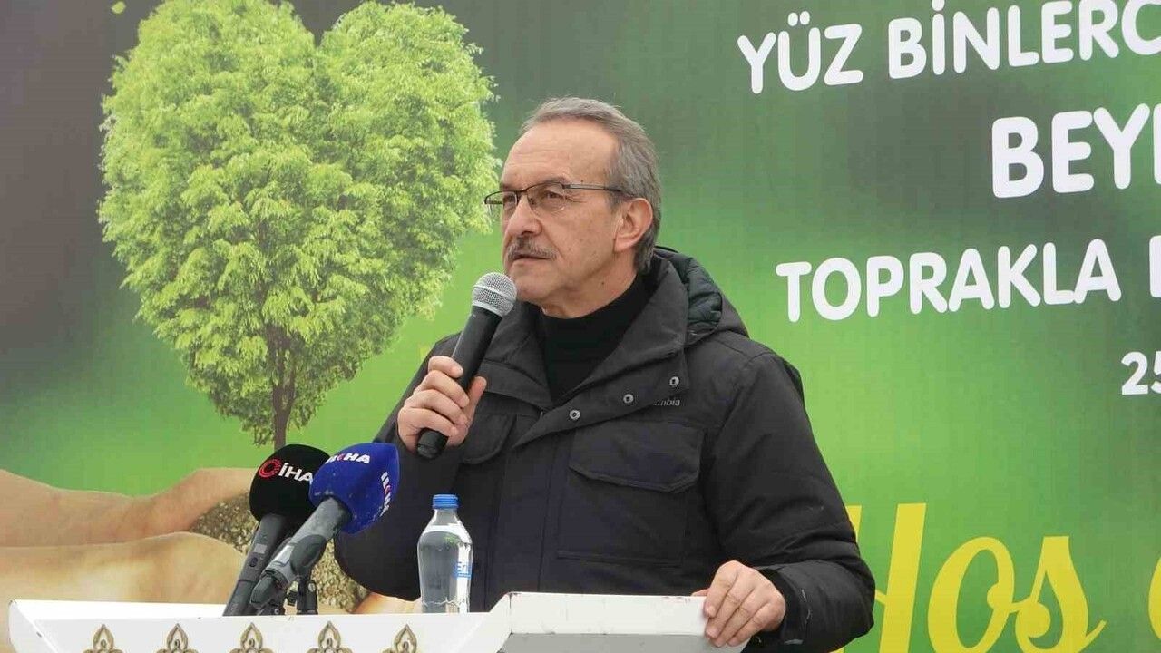 Beydağı’nda 10 Bin 444 Ağaç Fidanı Toprakla Buluştu