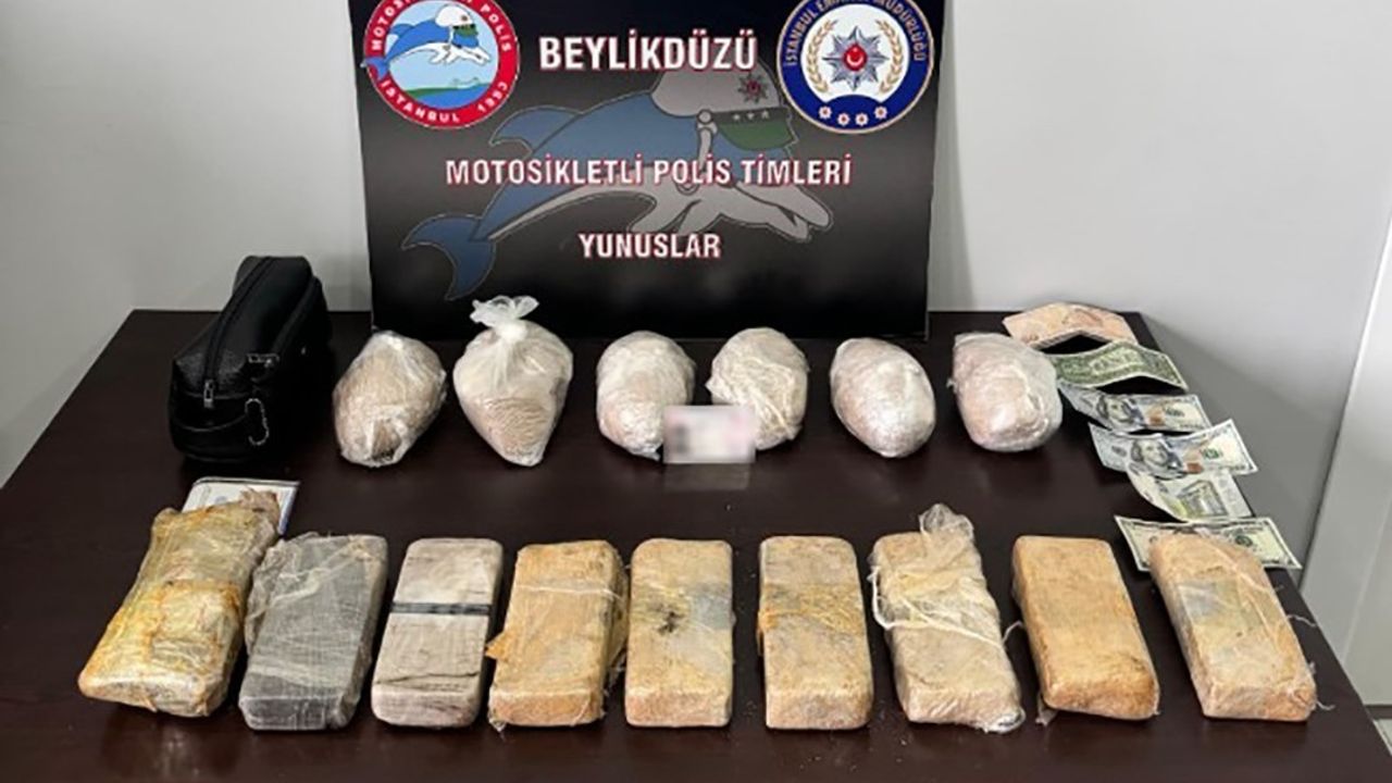 Beylikdüzü'nde Uyuşturucu Sevkiyatı: Motosikletli Şüpheli Yakalandı