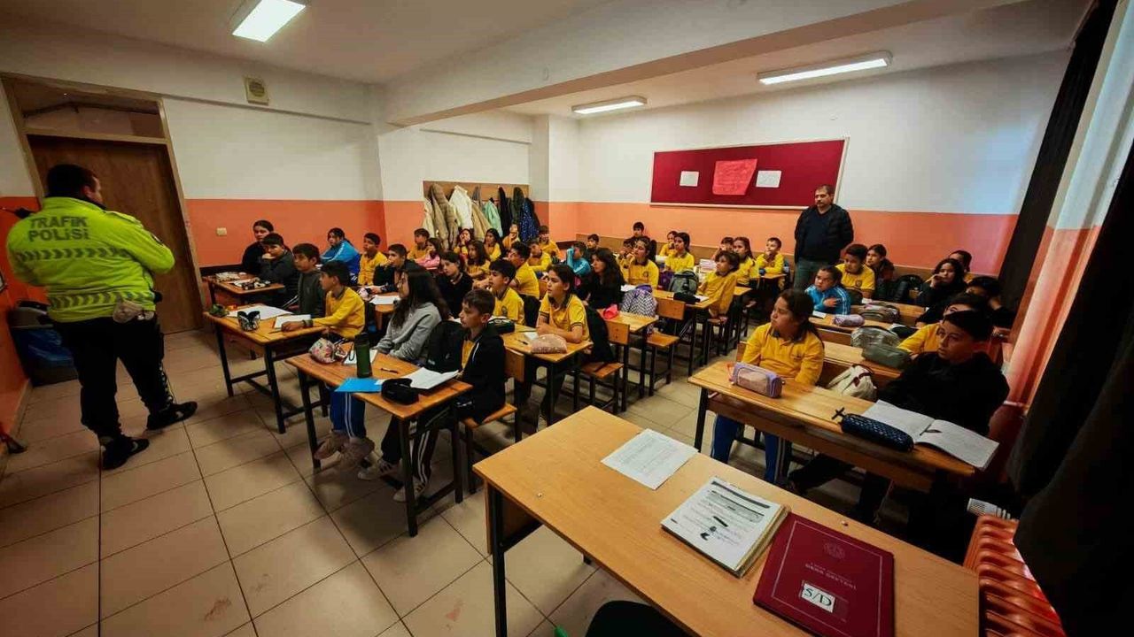 Beypazarı'nda Trafik Güvenliği Eğitimi