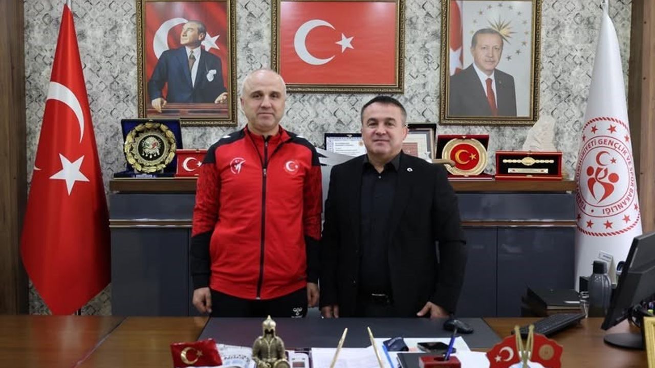 Bilecik Antrenör Mesur Düş, Deaflympics'te Türkiye'yi Temsil Edecek