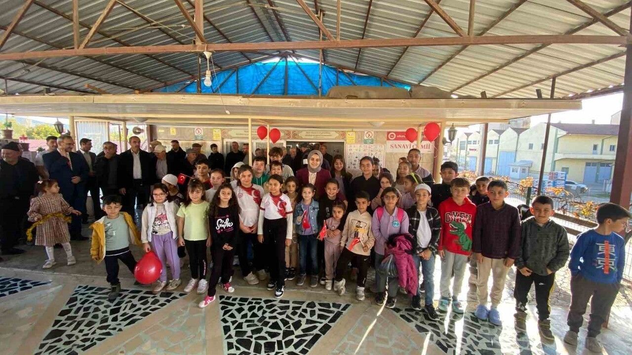 Bilecik'te Camilerde Sosyal Sorumluluk: Cami Market Projesi Başladı