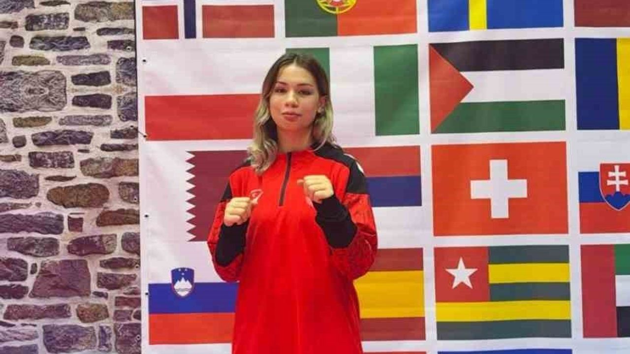 Bilecikli Taekwondo Sporcusu Afrasu Bozkurt Milli Takıma Seçildi