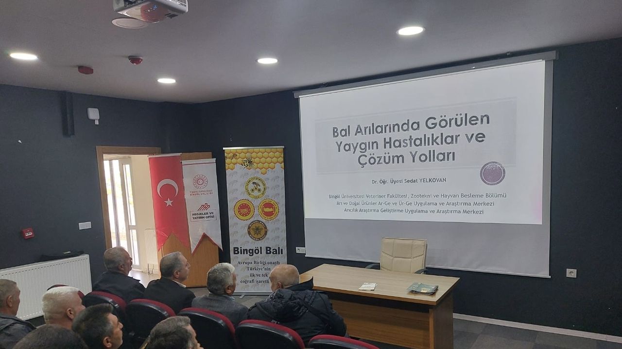 Bingöl’de Arıcılara Arı Hastalıkları Semineri