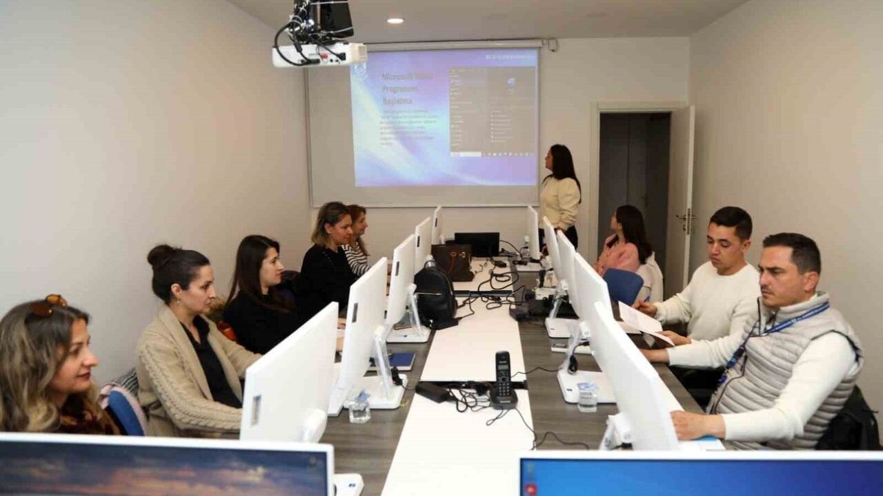 Bodrum Belediyesi Eğitim Programları ile Personel Kalitesini Artırıyor
