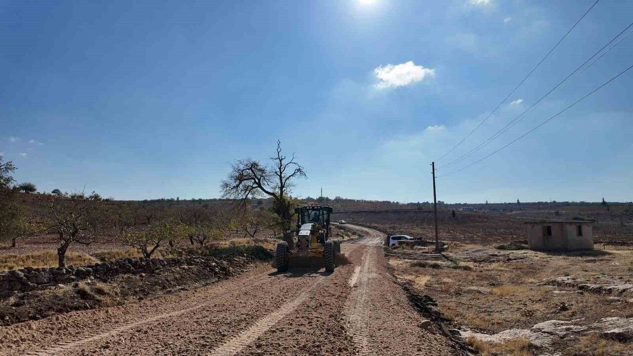 Bozova'da Yol Yenileme Projesi Başladı