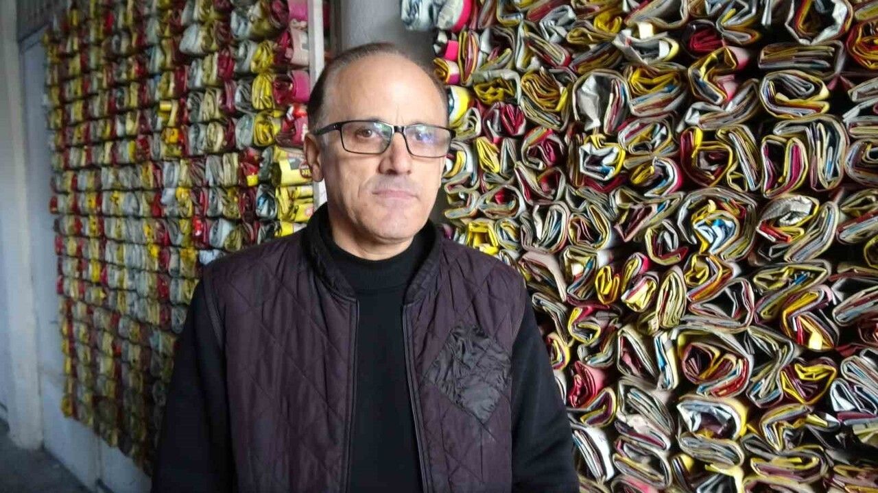 Burdur'da Çay Paketleriyle Eşsiz Bir Koleksiyon