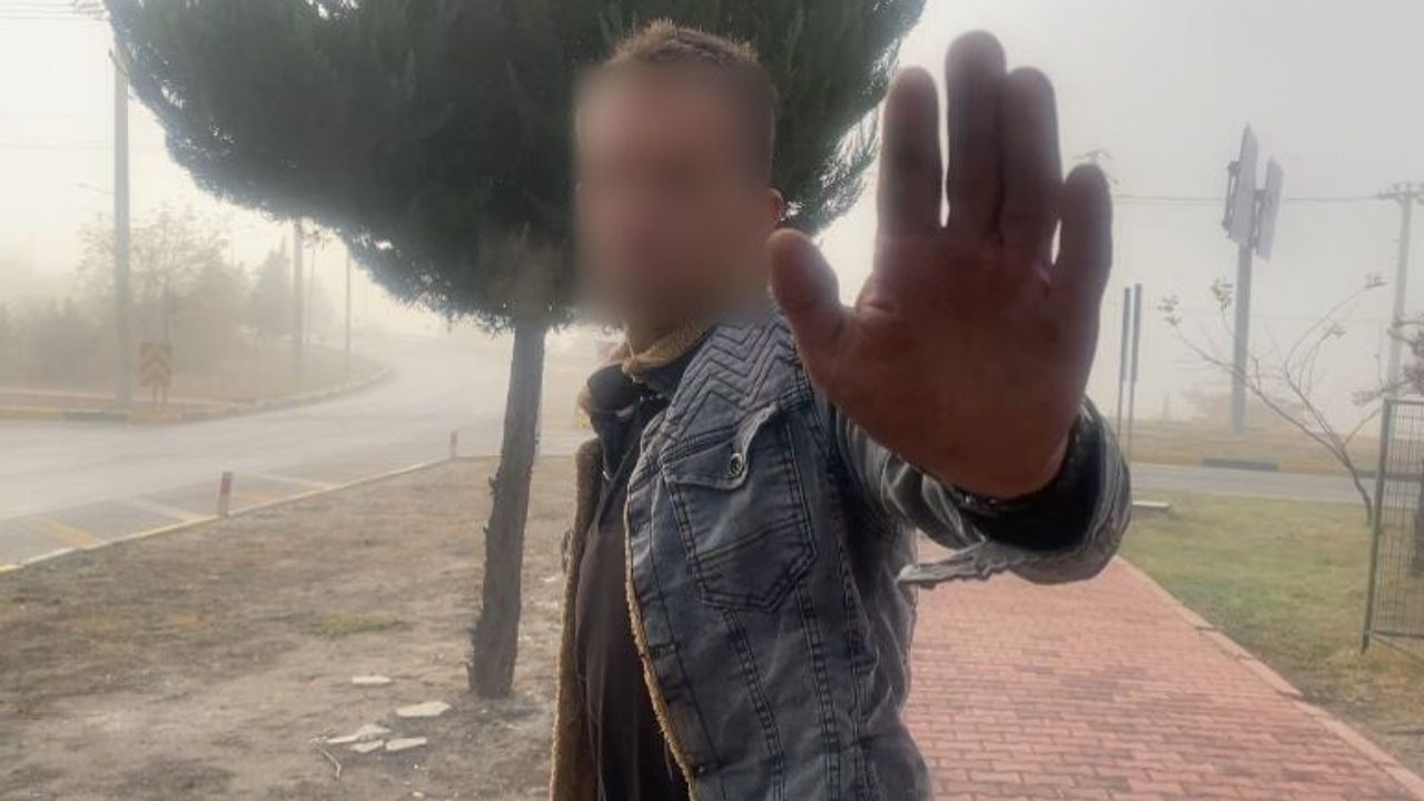 Burdur'da Ters Yönden Giden Kamyon Sürücüsü Gazetecilere Tepki Gösterdi