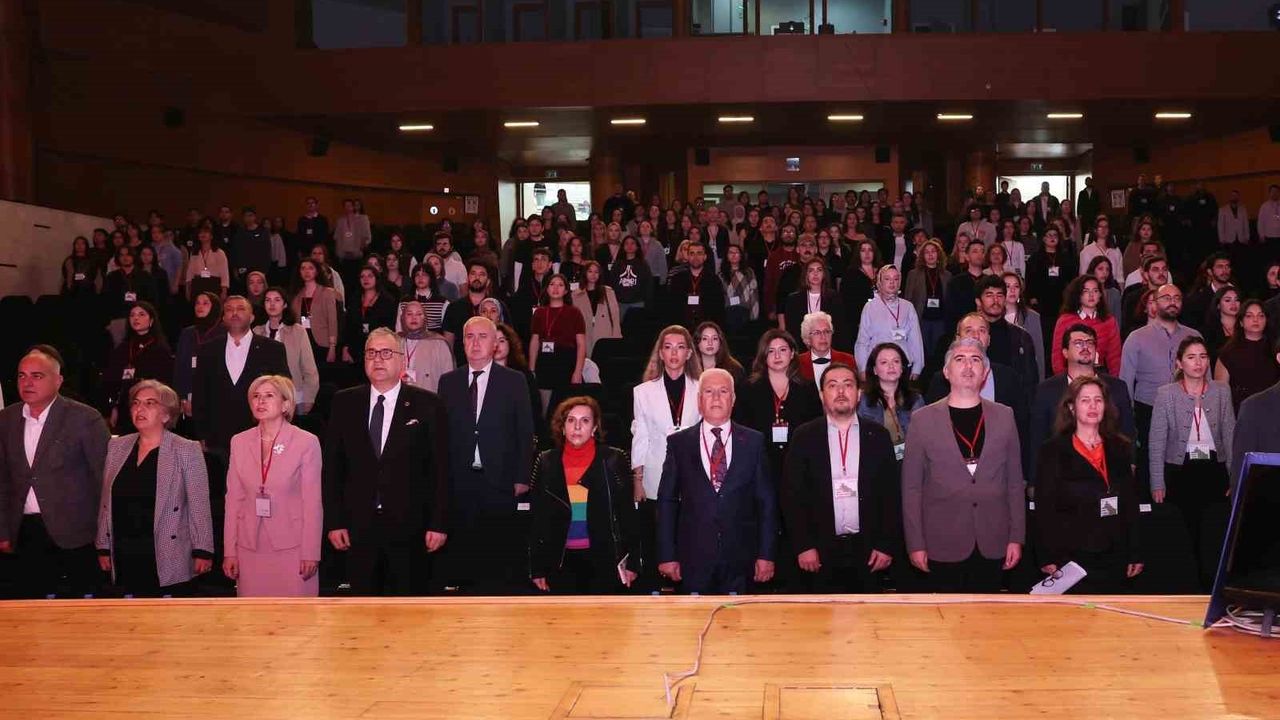 Bursa'da Dünya Şehircilik Günü 49. Kolokyumu Başladı