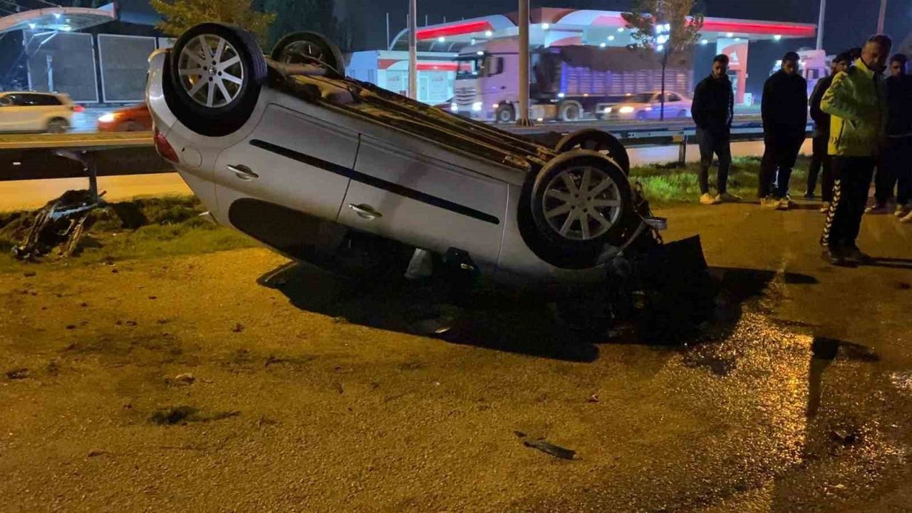 Bursa'da Otomobil Takla Attı: 2 Yaralı