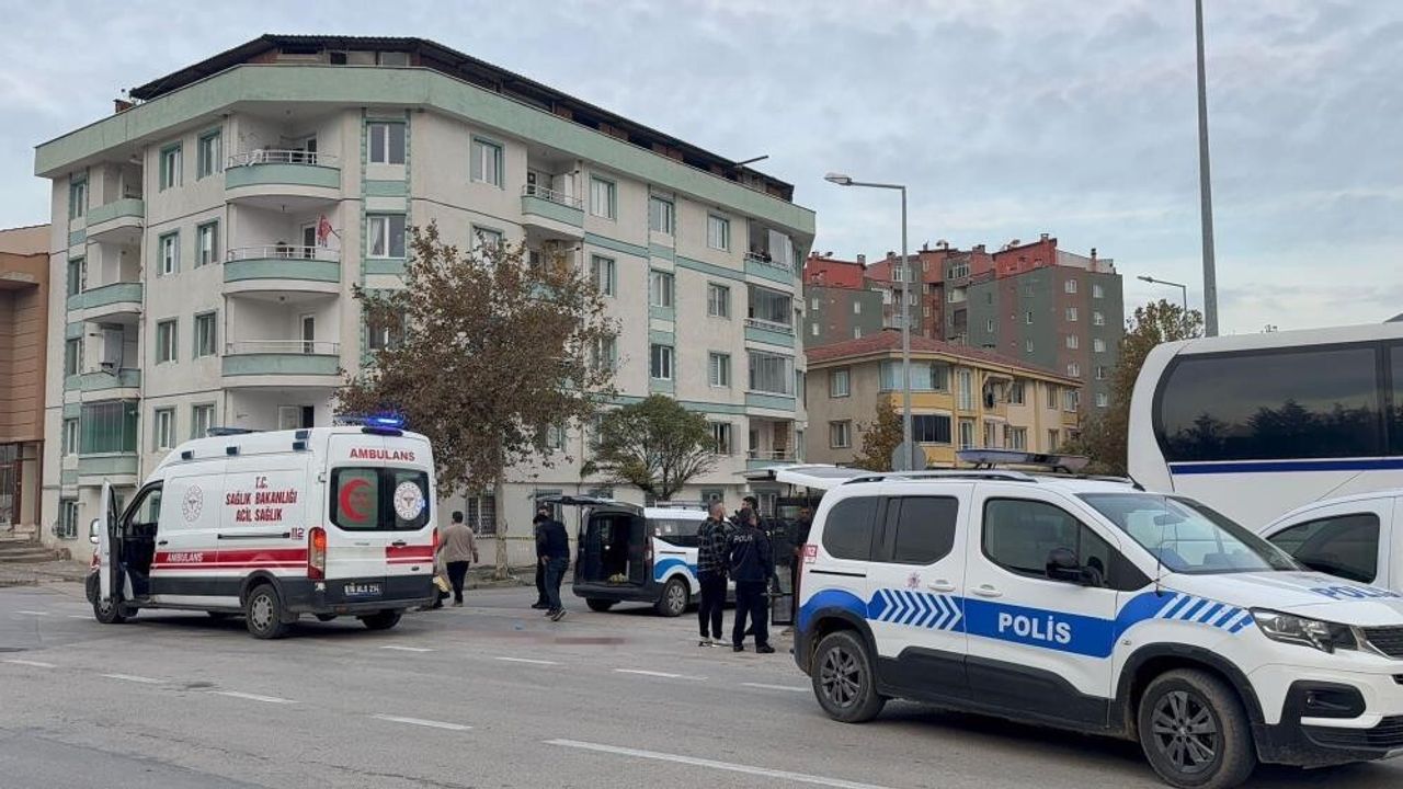 Bursa'da Silahlı Cinayet: Zanlı Trafik Polislerinin Takibiyle Yakalandı