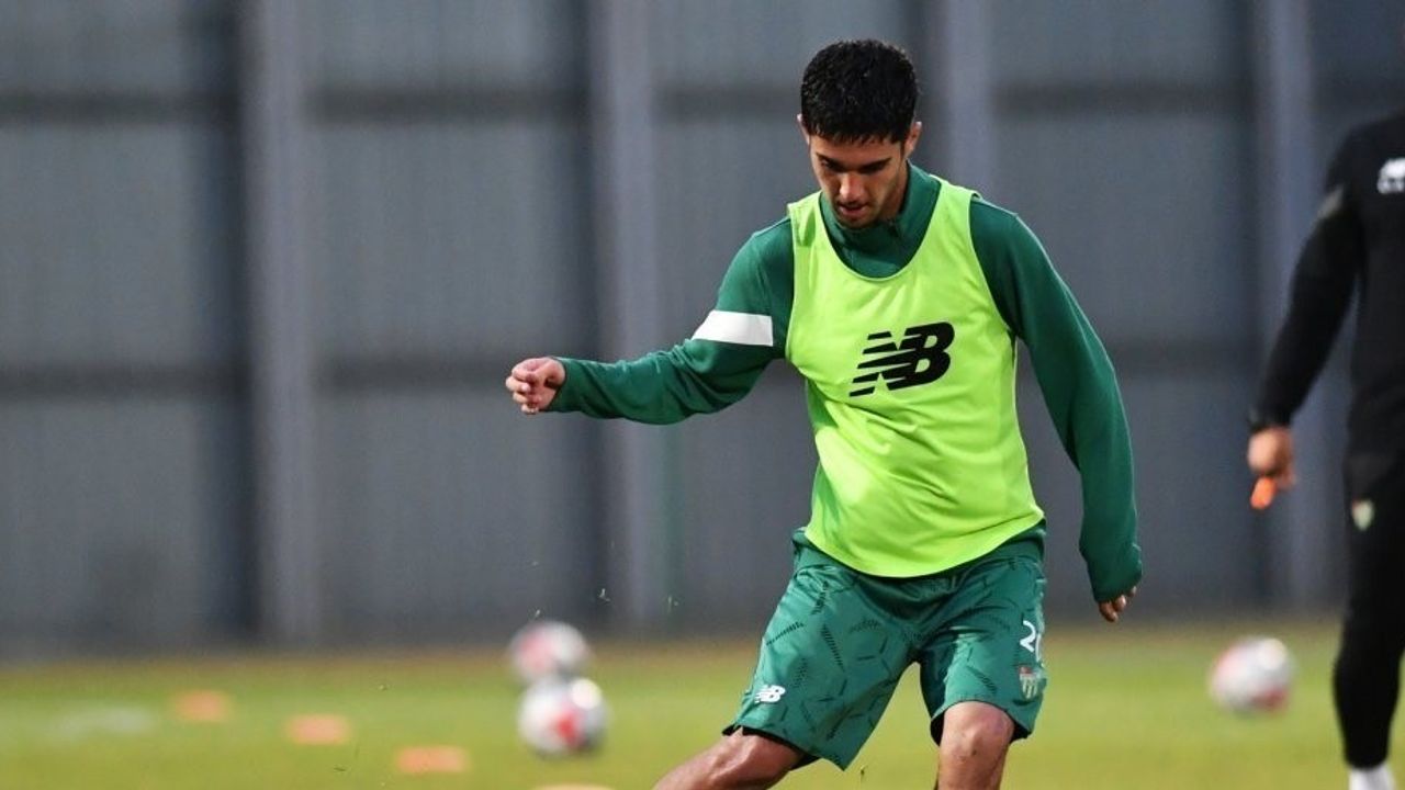 Bursaspor'da Gebzespor Maçı İçin Taktik Çalışmaları Devam Ediyor