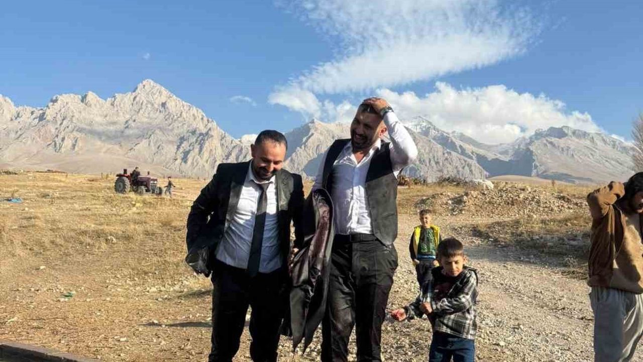 Çamardı'da Damat Serinletme Geleneği