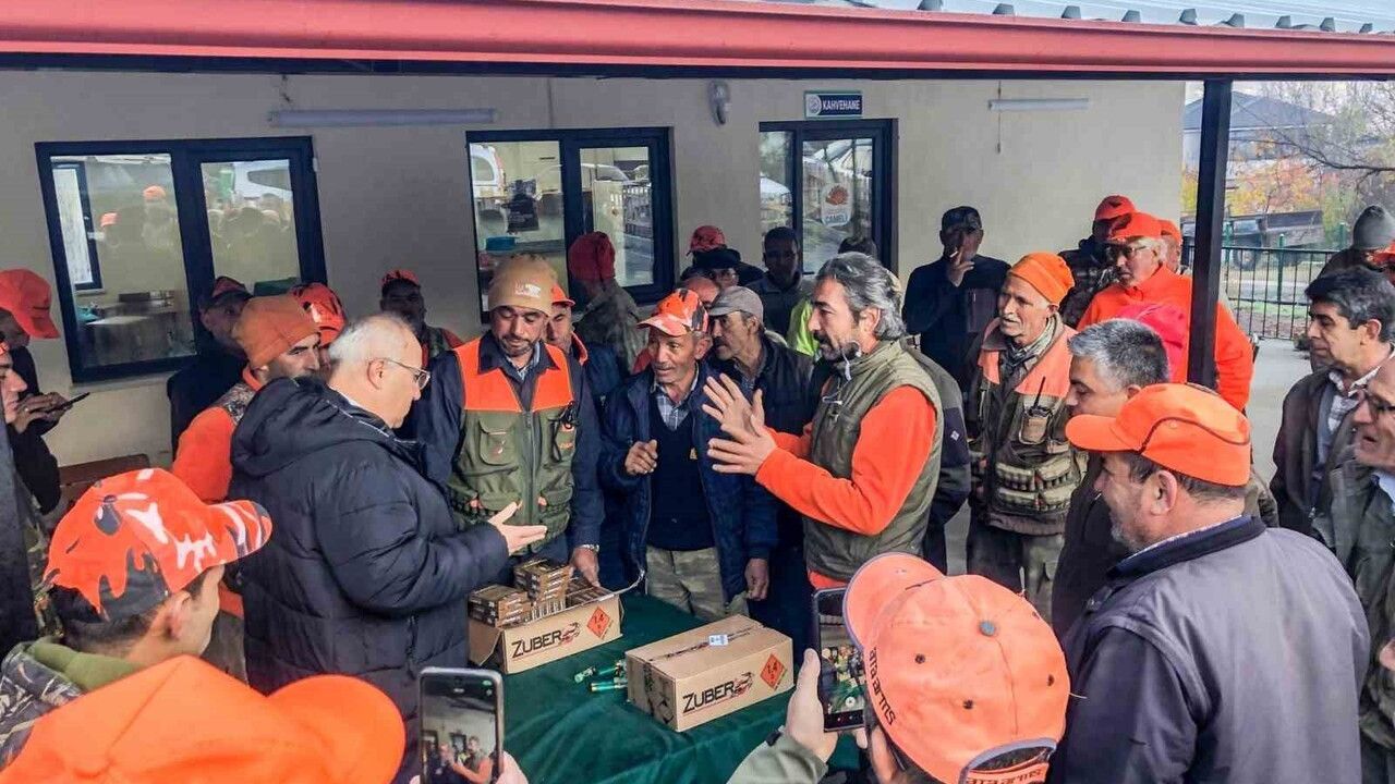 Çameli'de Domuz Avı ile Tarımsal Üretim Korunuyor