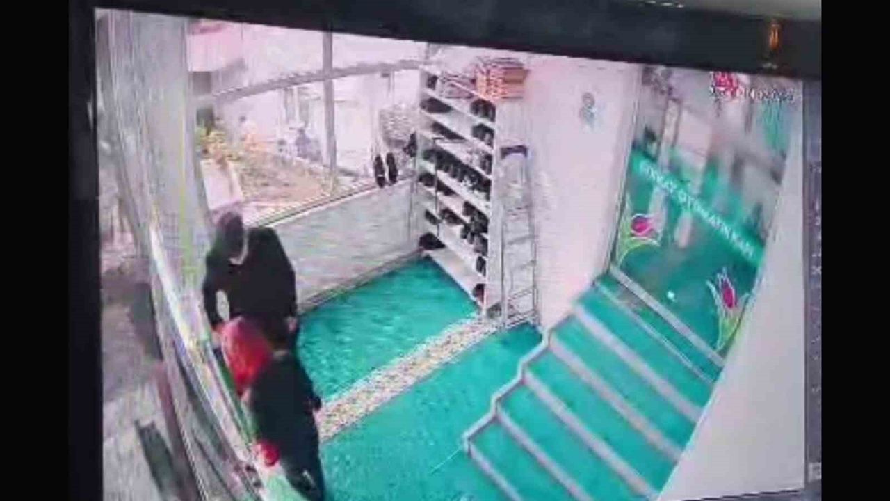 Cami Ziyaretinde Kalp Krizi Geçiren Yaşlı Adamın Son Durumu